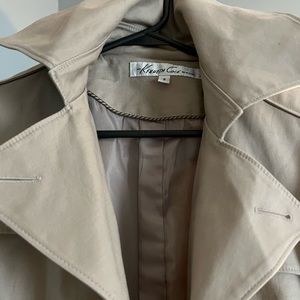 Kenneth Cole Trench Coat Size Small
